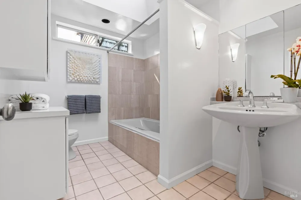 45 Monte Mar Drive Sausalito, CA 94965