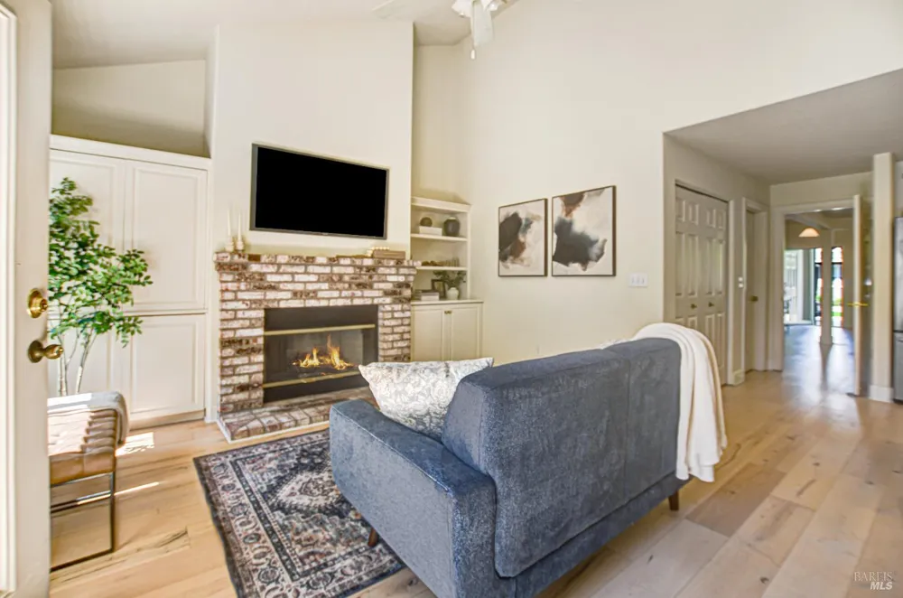 185 Cooper Street Sonoma, CA 95476