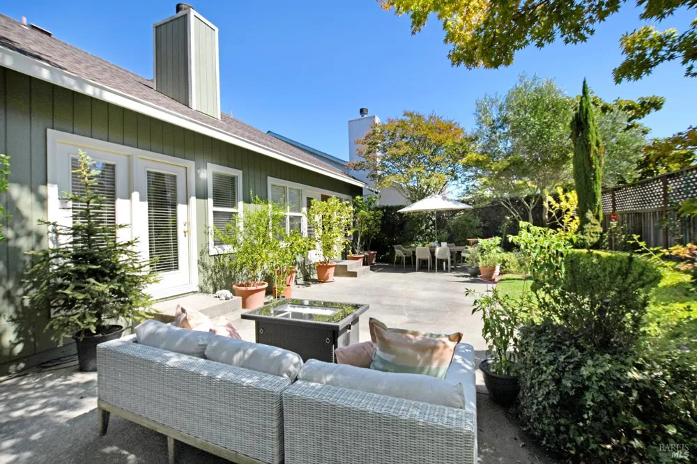 185 Cooper Street Sonoma, CA 95476