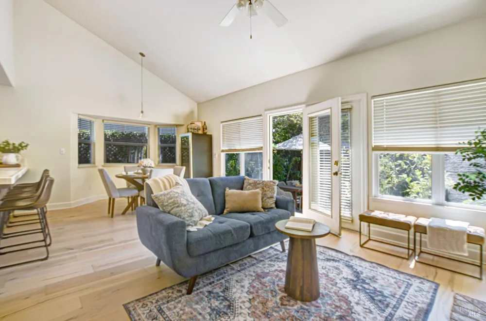 185 Cooper Street Sonoma, CA 95476