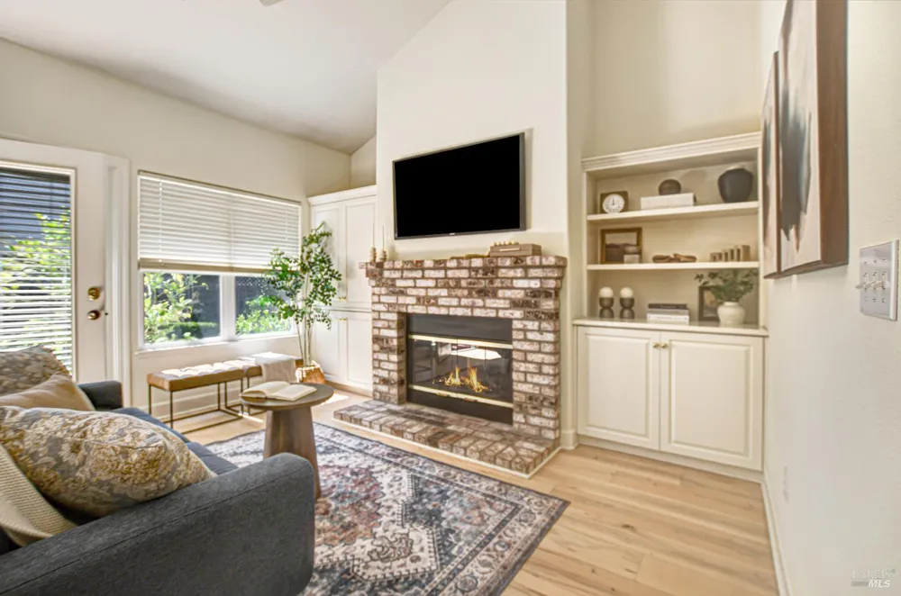 185 Cooper Street Sonoma, CA 95476