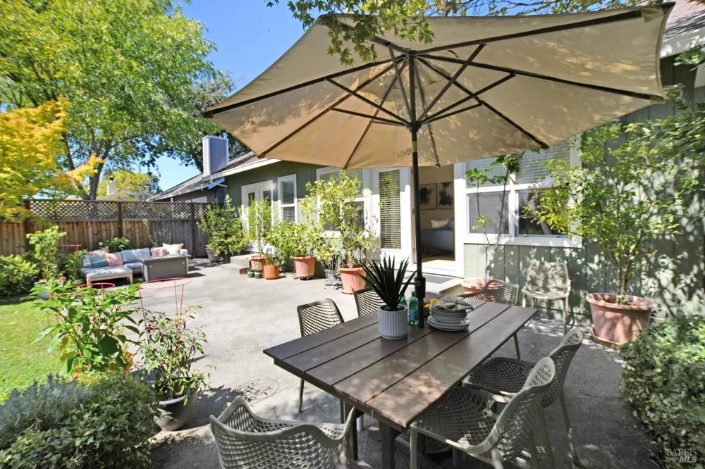 185 Cooper Street Sonoma, CA 95476