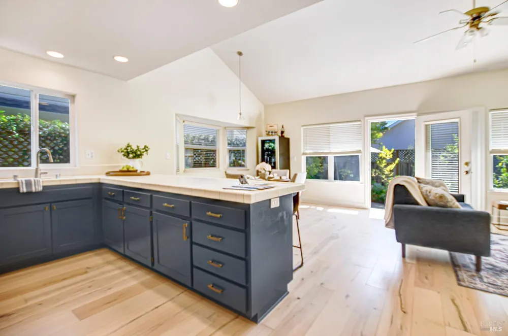 185 Cooper Street Sonoma, CA 95476