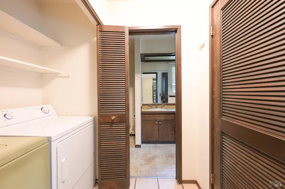 1008 Erica Road Mill Valley, CA 94941