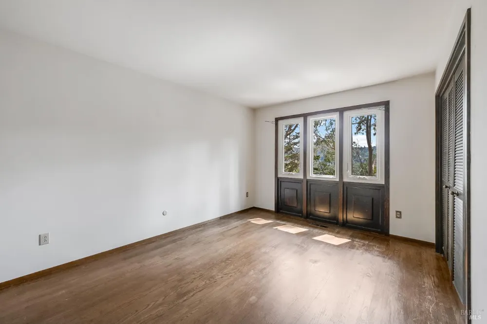 1008 Erica Road Mill Valley, CA 94941