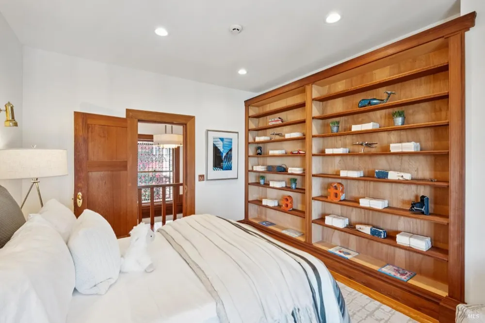 47 Bulkley Avenue Sausalito, CA 94965