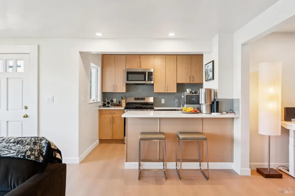 47 Bulkley Avenue Sausalito, CA 94965