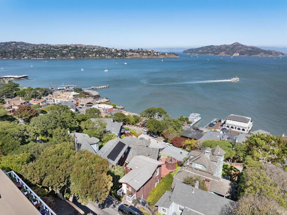 47 Bulkley Avenue Sausalito, CA 94965