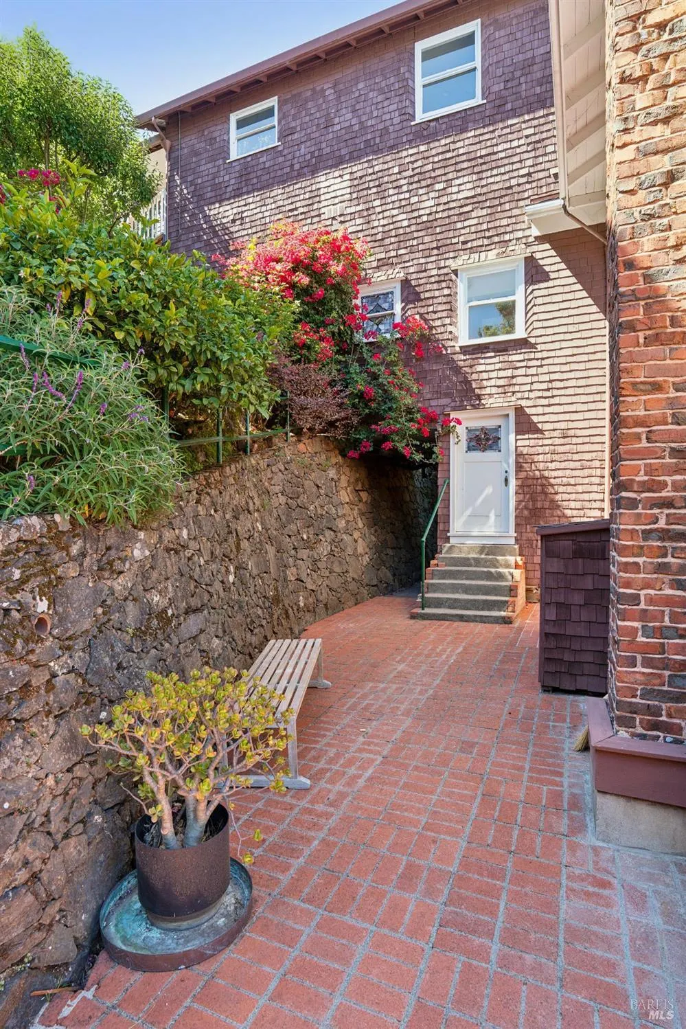 47 Bulkley Avenue Sausalito, CA 94965