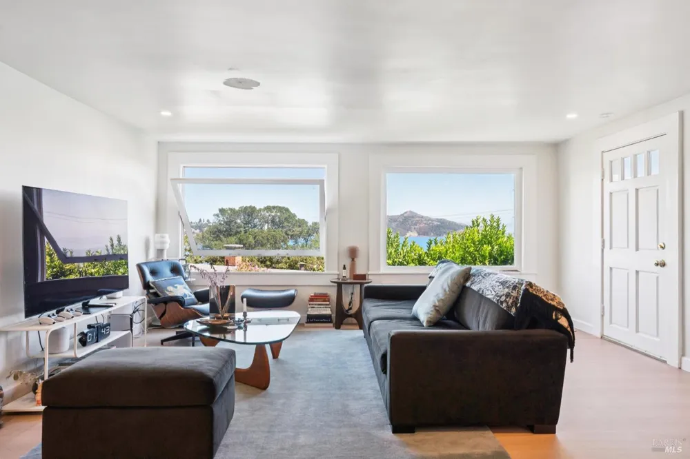 47 Bulkley Avenue Sausalito, CA 94965