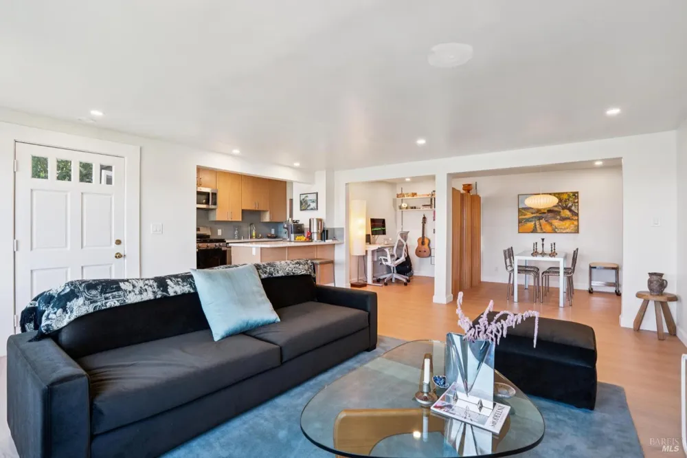 47 Bulkley Avenue Sausalito, CA 94965
