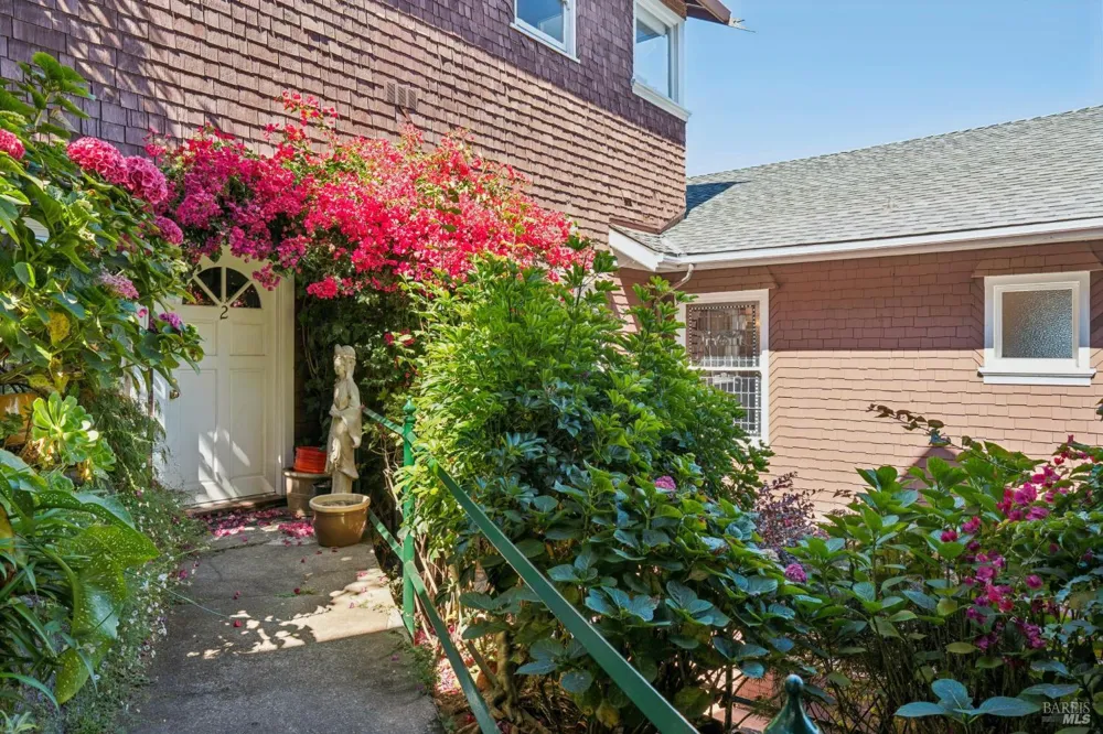 47 Bulkley Avenue Sausalito, CA 94965