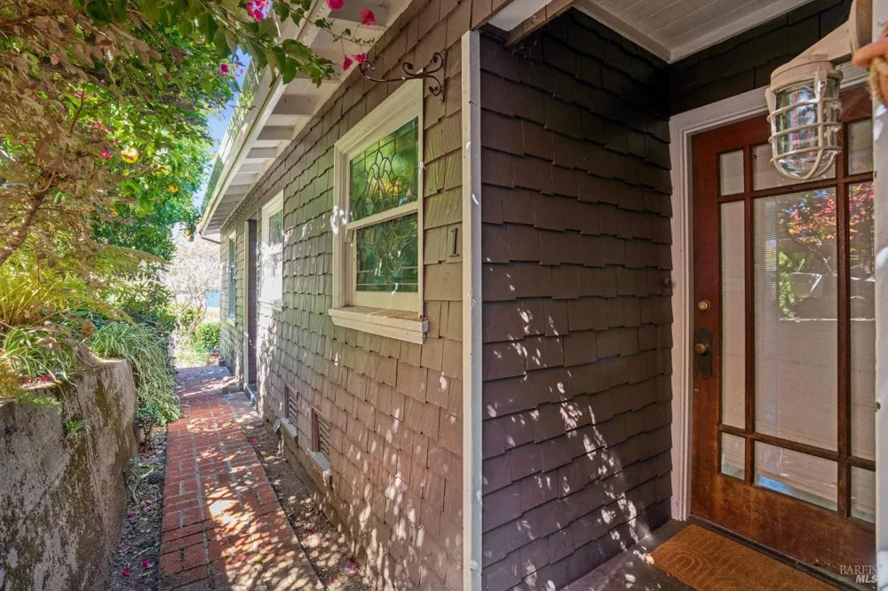 47 Bulkley Avenue Sausalito, CA 94965