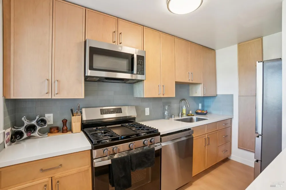 47 Bulkley Avenue Sausalito, CA 94965