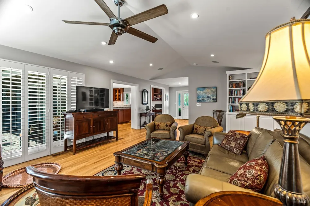 1597 Sulphur Springs Avenue St. Helena, CA 94574