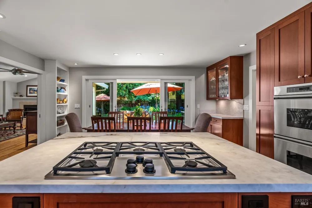 1597 Sulphur Springs Avenue St. Helena, CA 94574