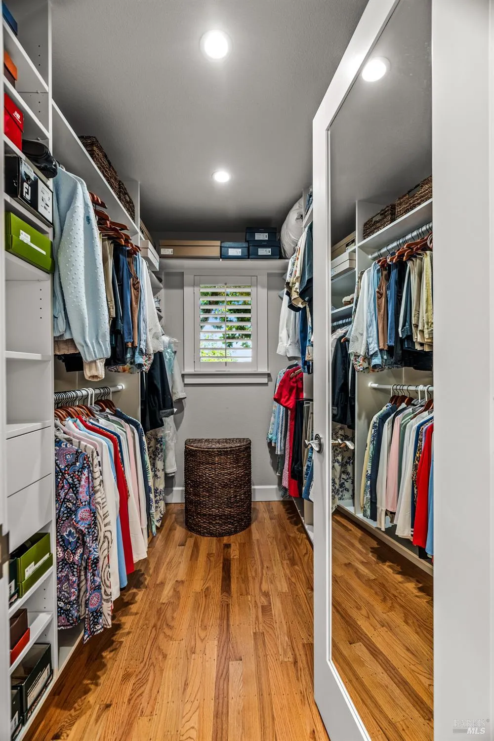 1597 Sulphur Springs Avenue St. Helena, CA 94574