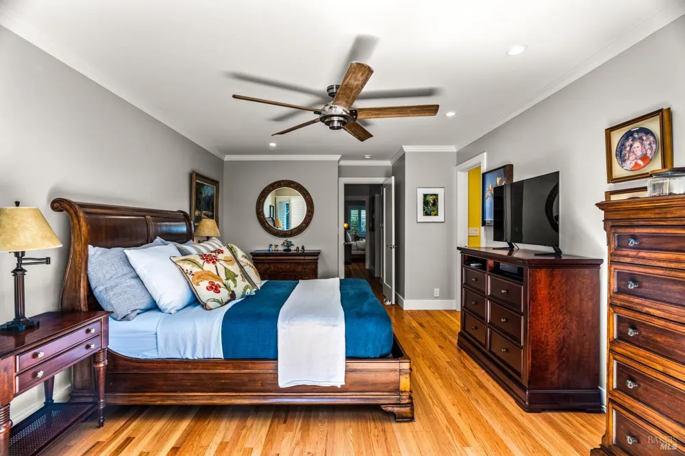 1597 Sulphur Springs Avenue St. Helena, CA 94574