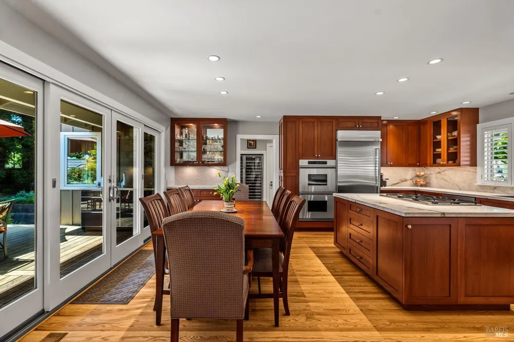 1597 Sulphur Springs Avenue St. Helena, CA 94574
