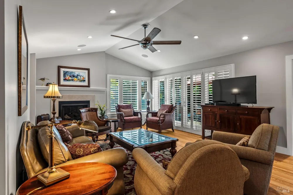 1597 Sulphur Springs Avenue St. Helena, CA 94574