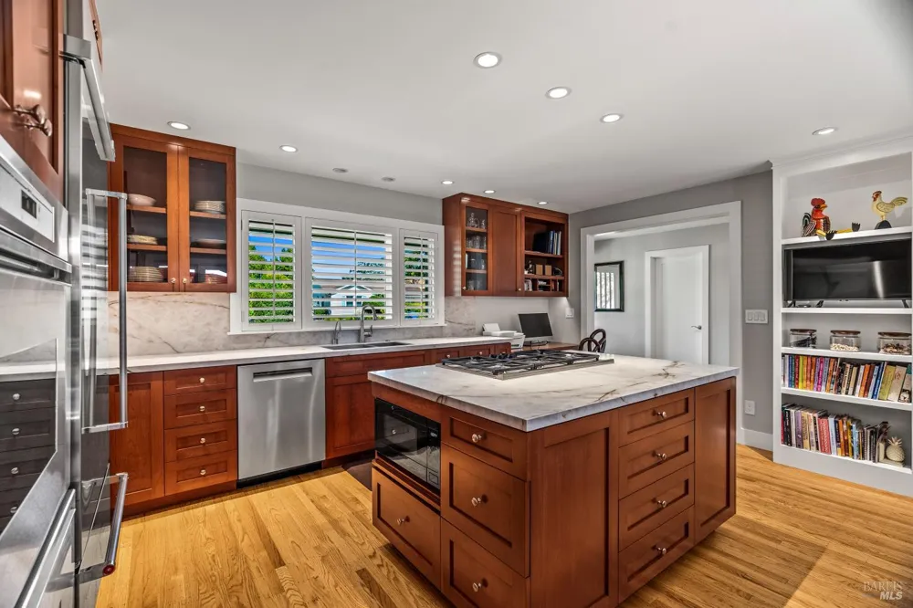 1597 Sulphur Springs Avenue St. Helena, CA 94574