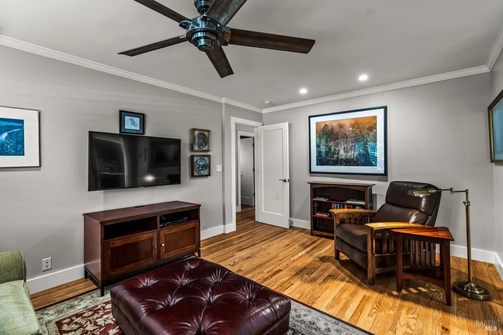 1597 Sulphur Springs Avenue St. Helena, CA 94574