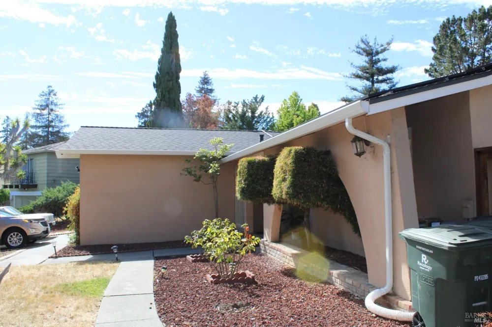 120 Cook Circle Vallejo, CA 94589