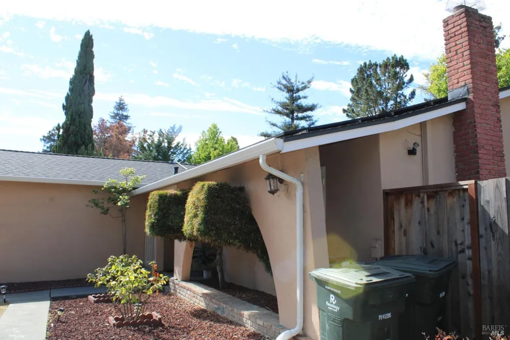 120 Cook Circle Vallejo, CA 94589