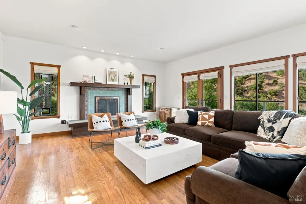 150 Indian Hills Drive Novato, CA 94949