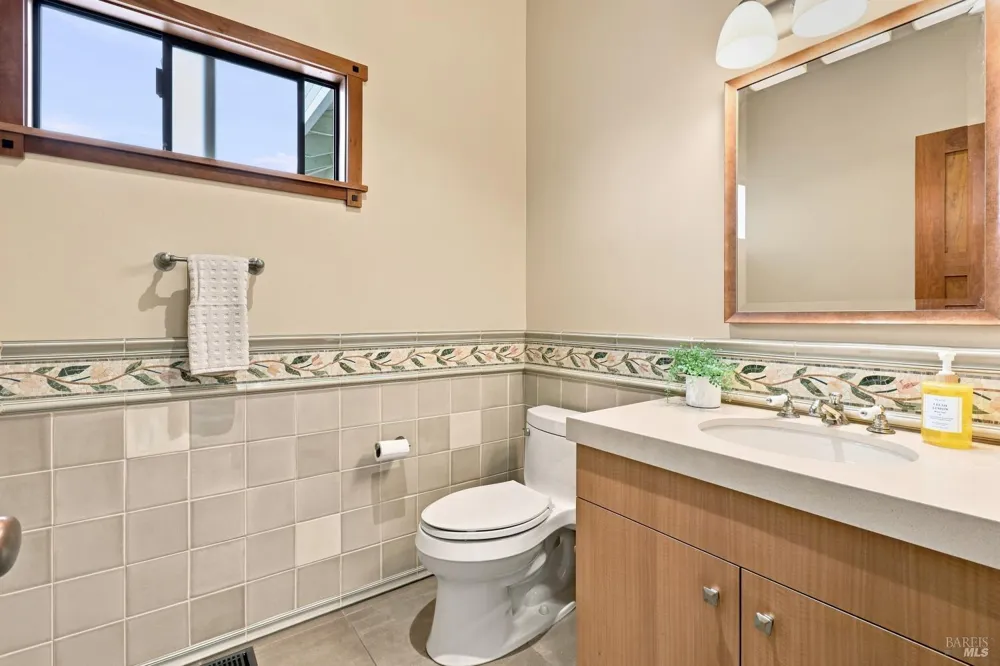 150 Indian Hills Drive Novato, CA 94949