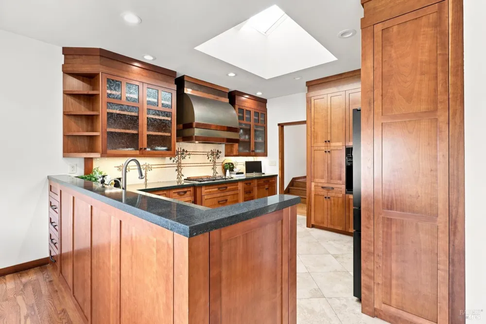 150 Indian Hills Drive Novato, CA 94949