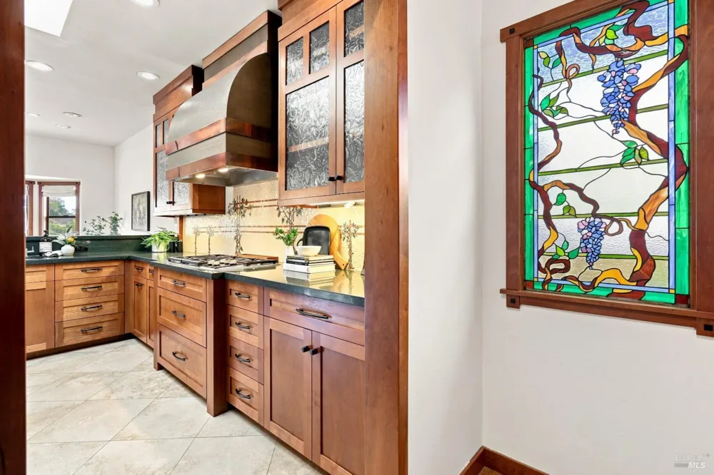 150 Indian Hills Drive Novato, CA 94949