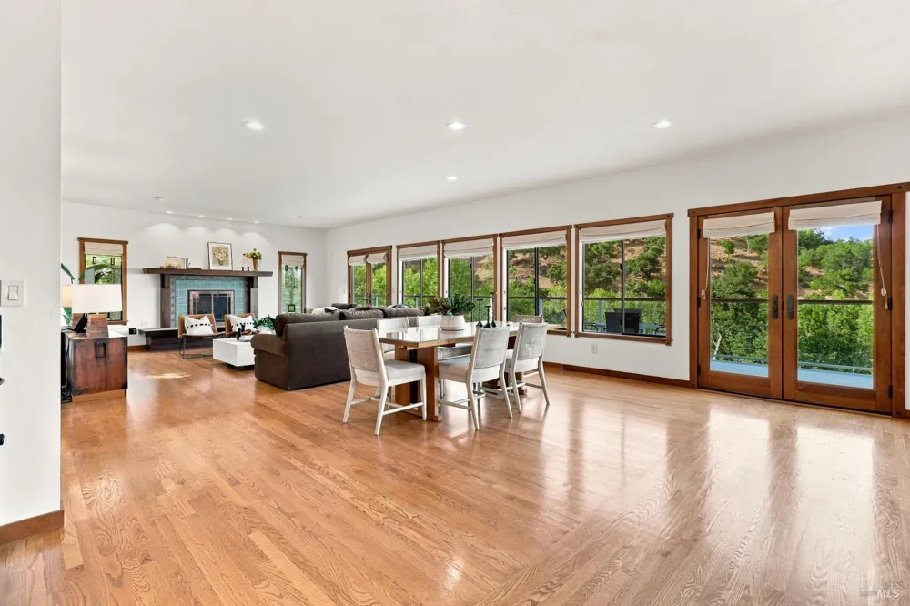 150 Indian Hills Drive Novato, CA 94949