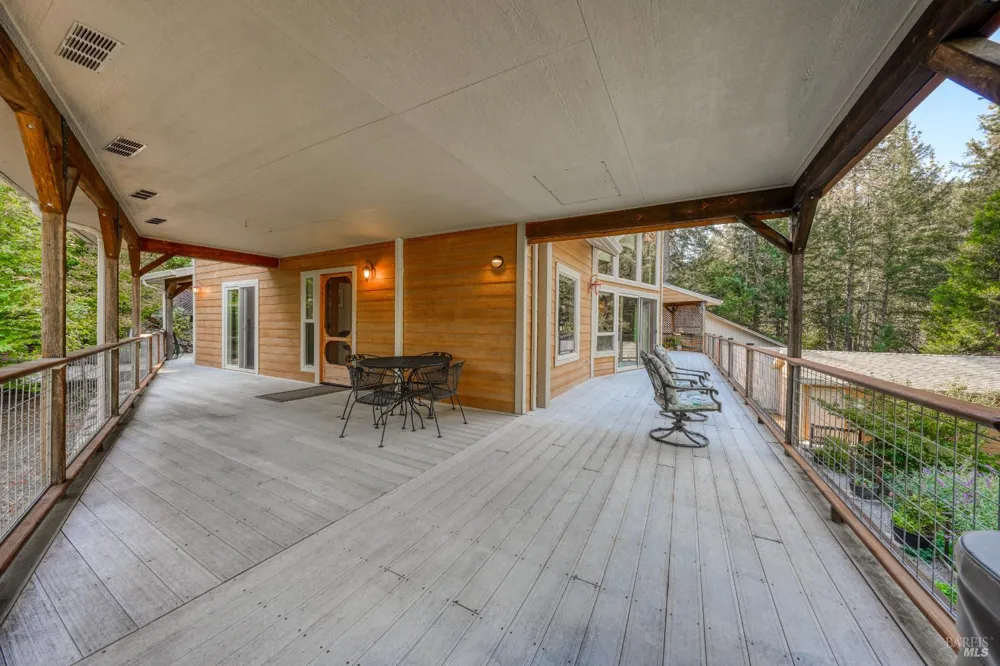15785 Rainbow Drive Cobb, CA 95426