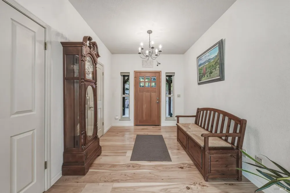 15785 Rainbow Drive Cobb, CA 95426