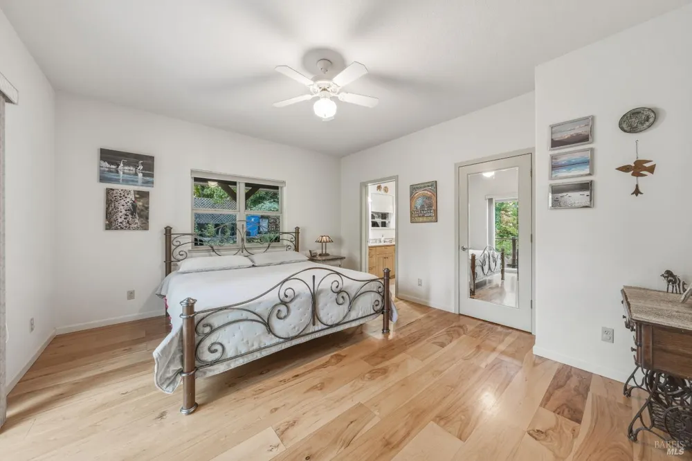 15785 Rainbow Drive Cobb, CA 95426