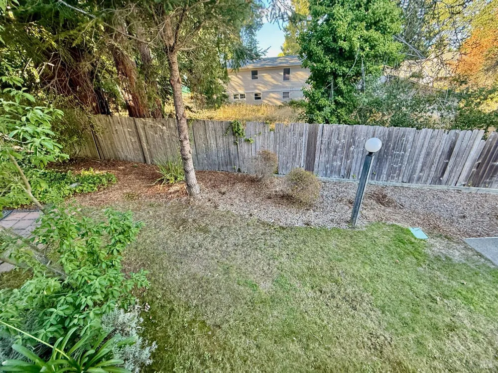 105 Virginia Avenue ##2 Sebastopol, CA 95472