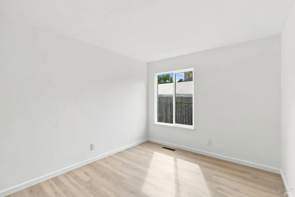 2436 Valley West Drive Santa Rosa, CA 95401