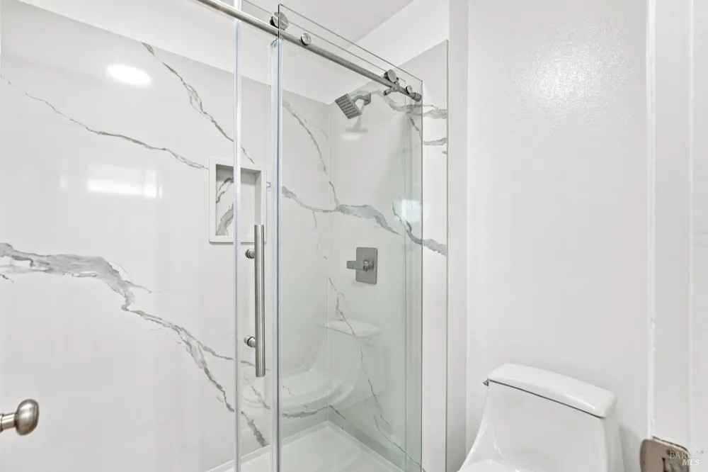 2436 Valley West Drive Santa Rosa, CA 95401
