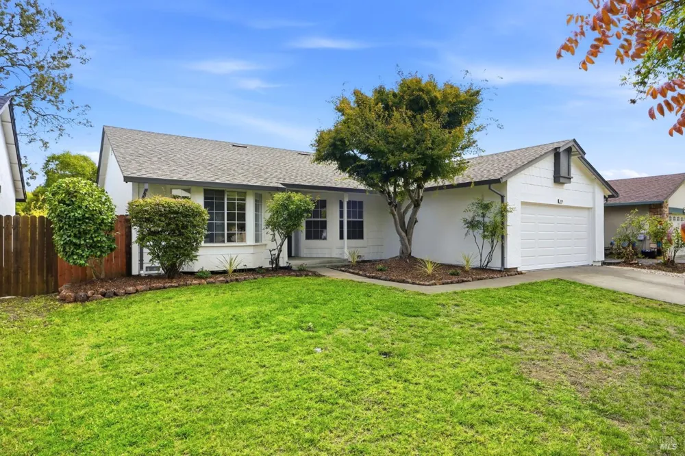 2436 Valley West Drive Santa Rosa, CA 95401