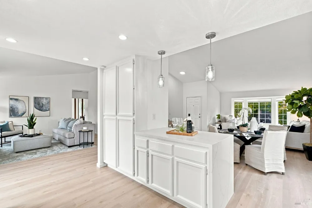 2436 Valley West Drive Santa Rosa, CA 95401