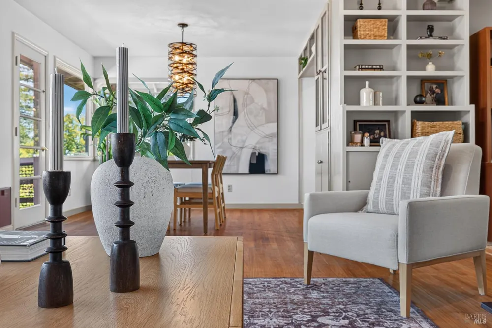 7180 Evan Avenue Sebastopol, CA 95472