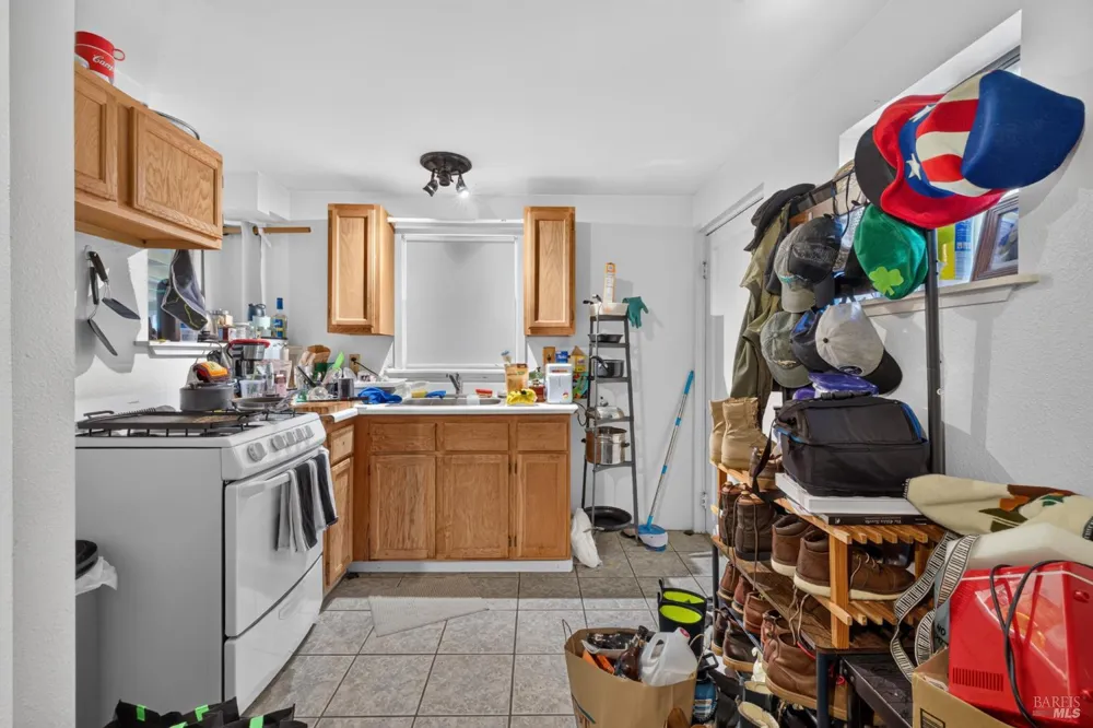 7180 Evan Avenue Sebastopol, CA 95472