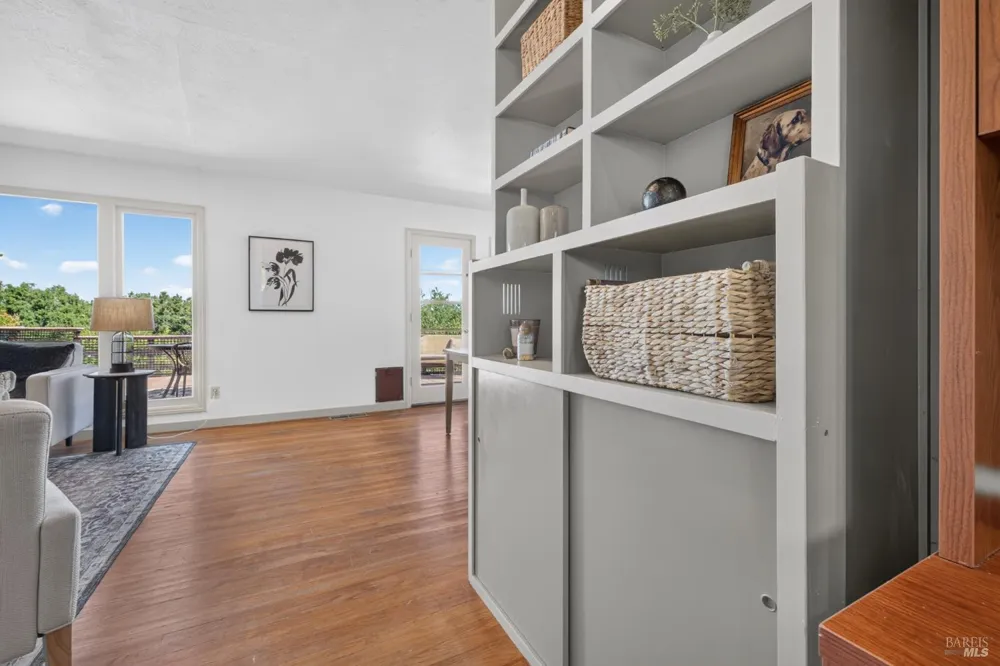 7180 Evan Avenue Sebastopol, CA 95472