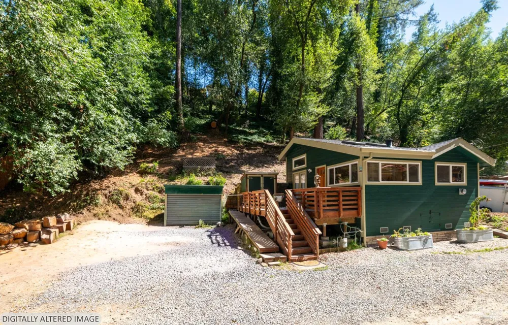 9195 Rio Dell Court Forestville, CA 95436