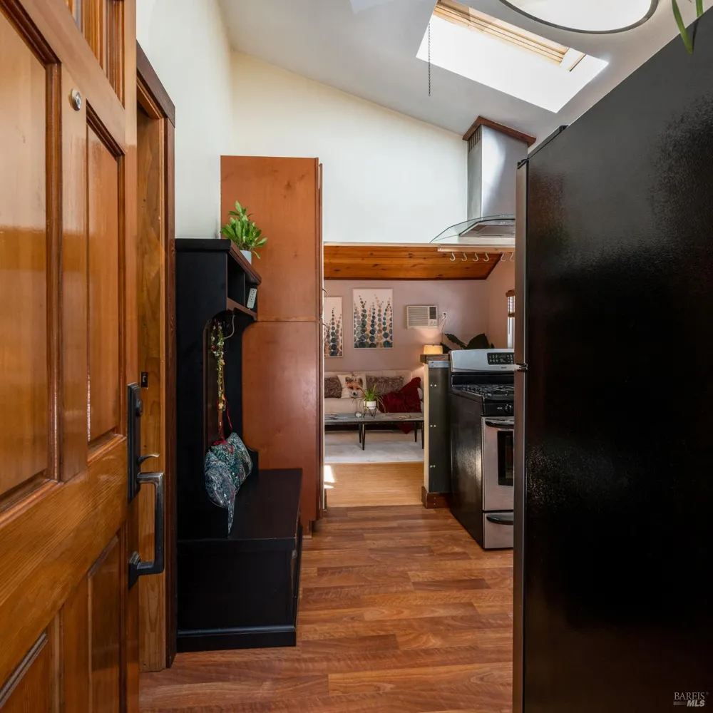 9195 Rio Dell Court Forestville, CA 95436