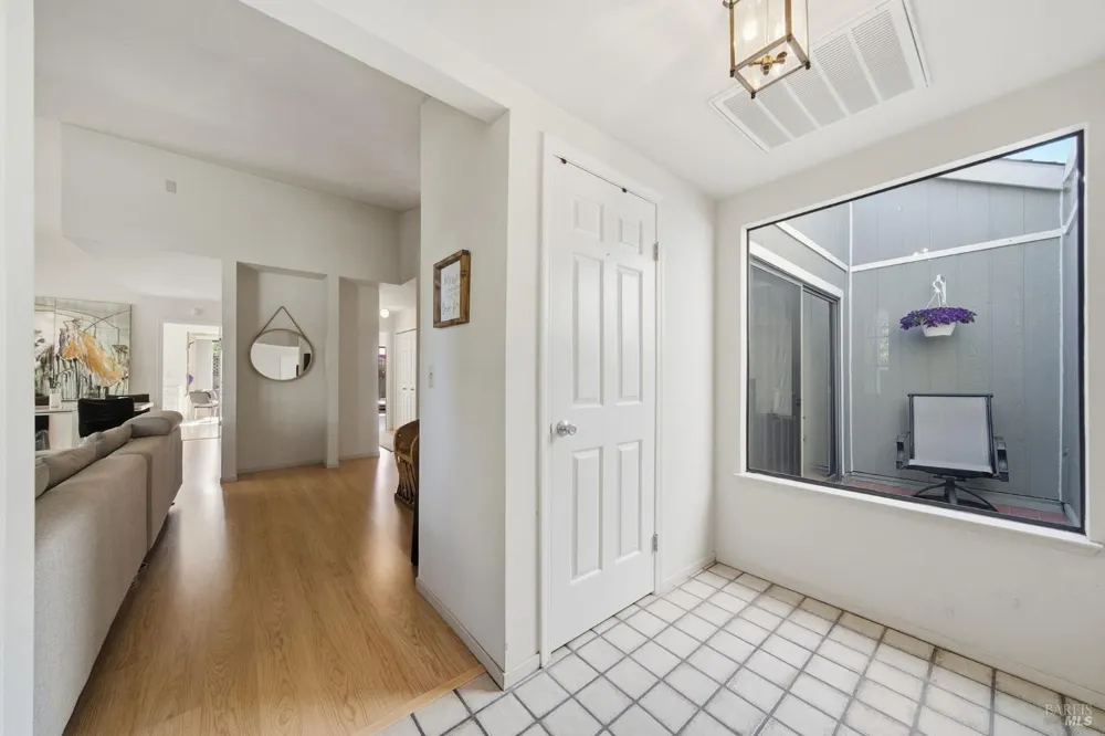 108 Nantucket Cove San Rafael, CA 94901