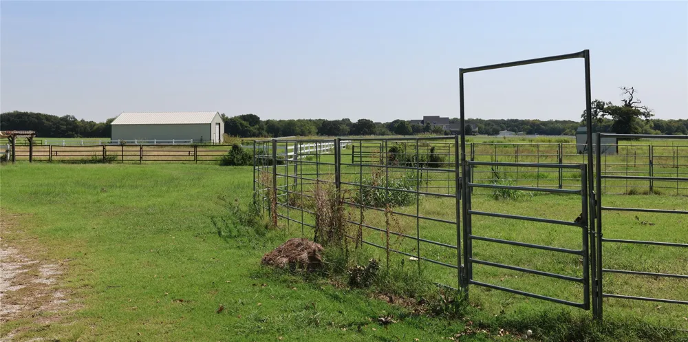5700 FM 424 Cross Roads, TX 76227