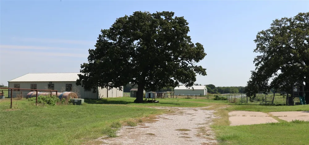 5700 FM 424 Cross Roads, TX 76227