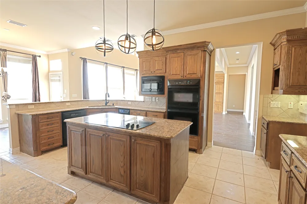 5700 FM 424 Cross Roads, TX 76227